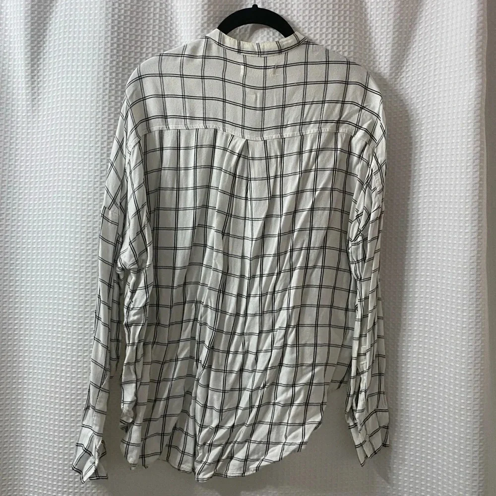 L&G Plaid Tie Front Shirt - Picture 10 of 10